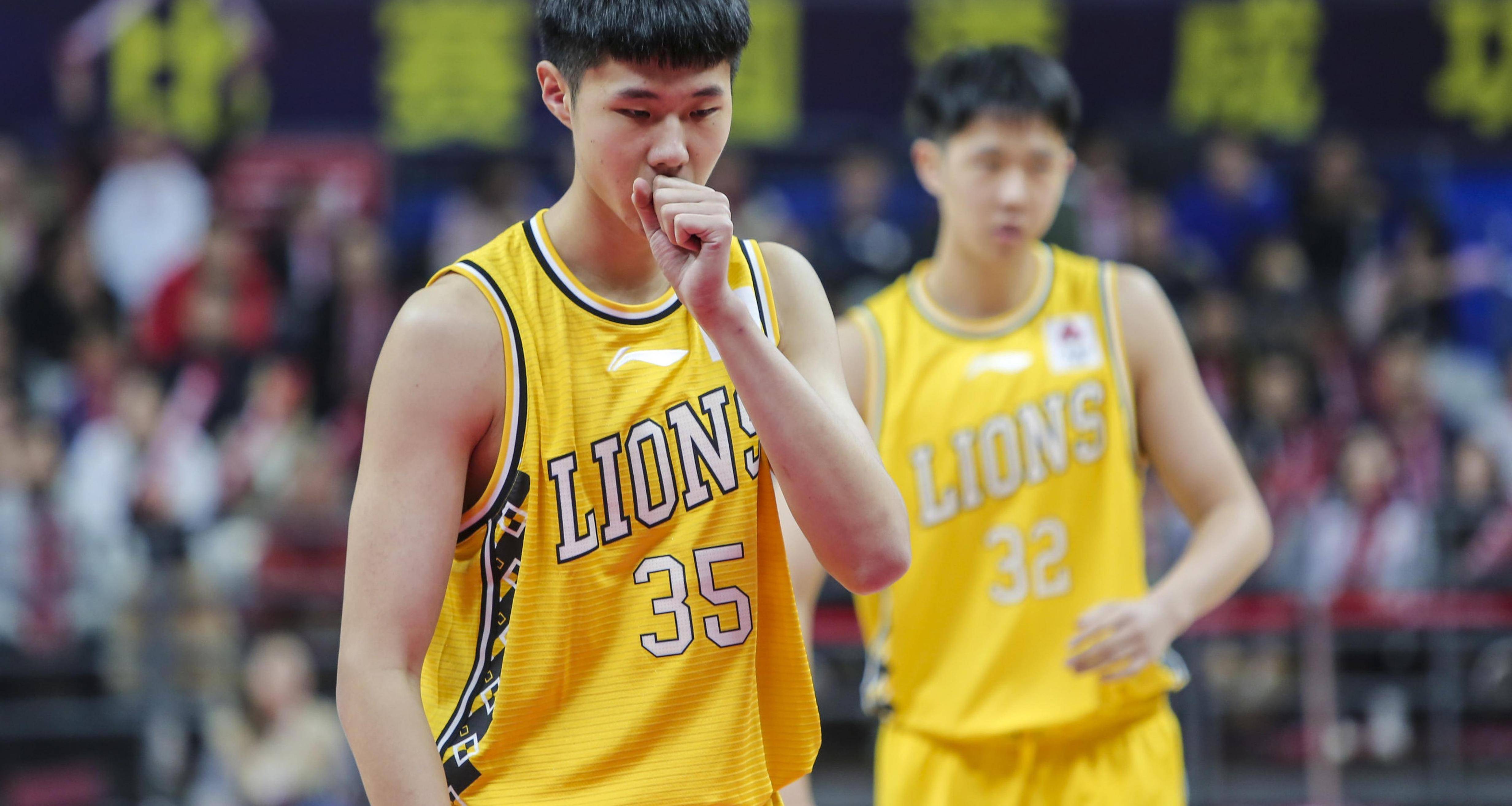 关于清晨深圳男篮备战欧超杯；造点机会细节曝光；媒体盛赞；阵容厚度经受考验的信息